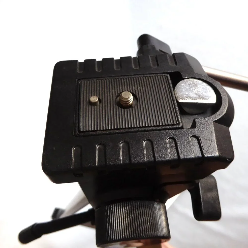 VINTAGE GOLD COAST GT-400P PHOTO VIDEO FLUID ACTION CAMERA TRIPOD STAND 20 - 60